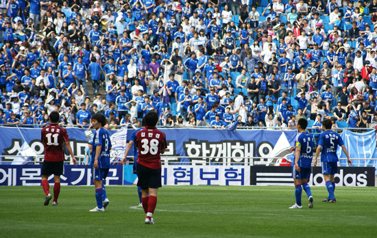 경기 중인 선수들