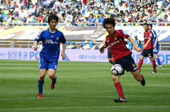 경기 중인 선수들 