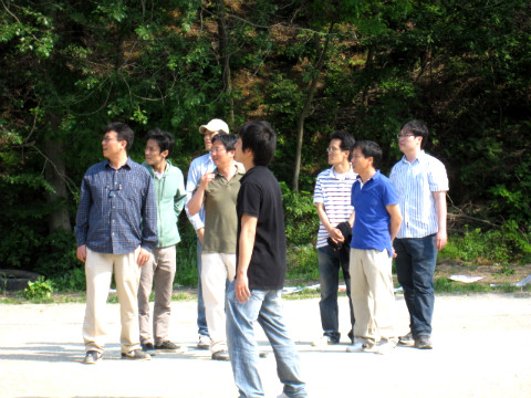 OX퀴즈에 남은 CAE 직원들