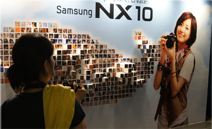 한효주를 찍고있는 삼성유저