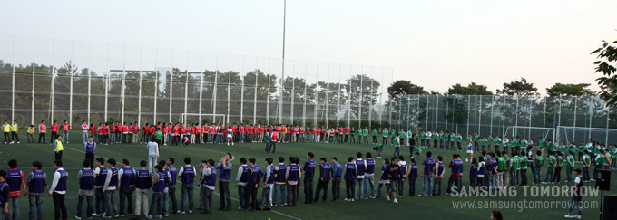 계주트랙을 만드는 사람들