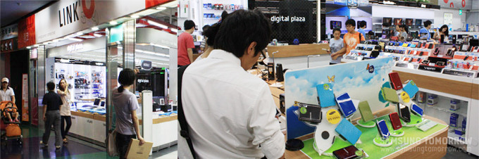 코엑스몰 디지털 프라자에 전시되있는 삼성제품들