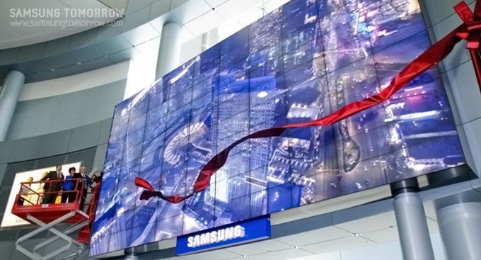 라스베거스의 삼성전자의 대형 비디오 전광판