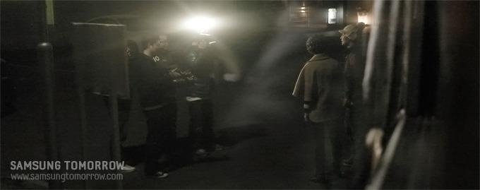 촬영중인 김나영과 김준