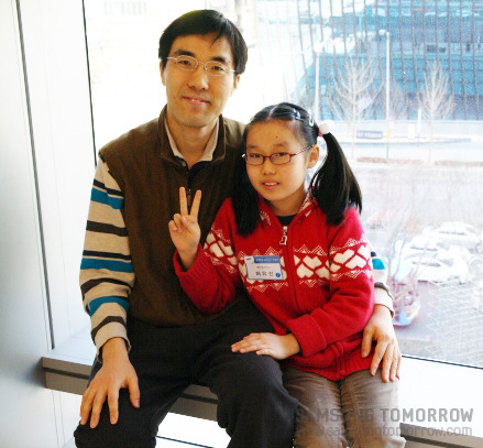 IT솔루션 사업부 허남 책임과 딸