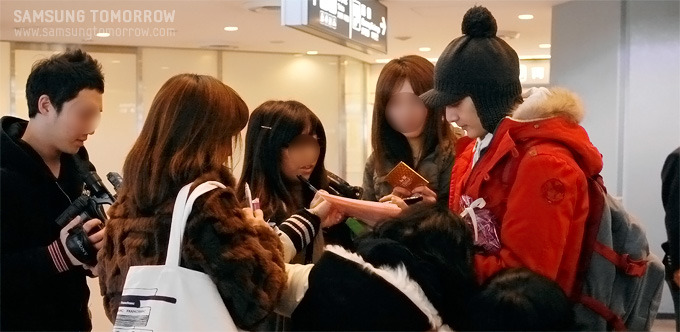 사인 중인 김준