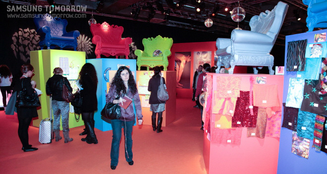 밀라노 우니까 패션 박람회 내부