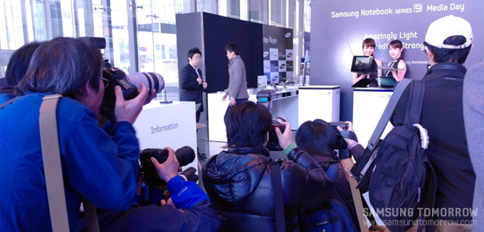 삼성 센스 시리즈 9 행사장