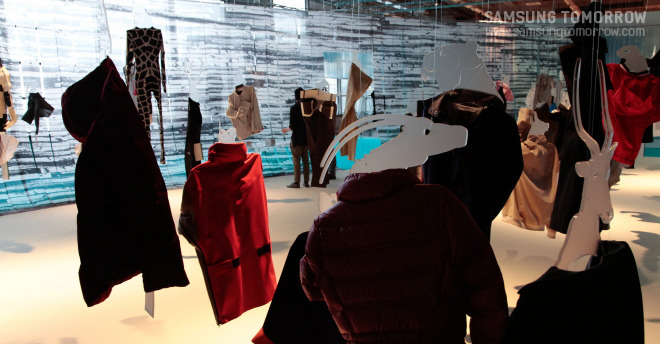 밀라노 우니까 패션 박람회 내부