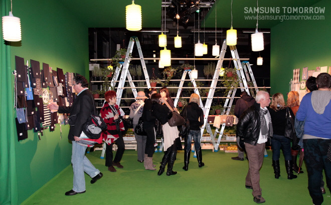 밀라노 우니까 패션 박람회 내부