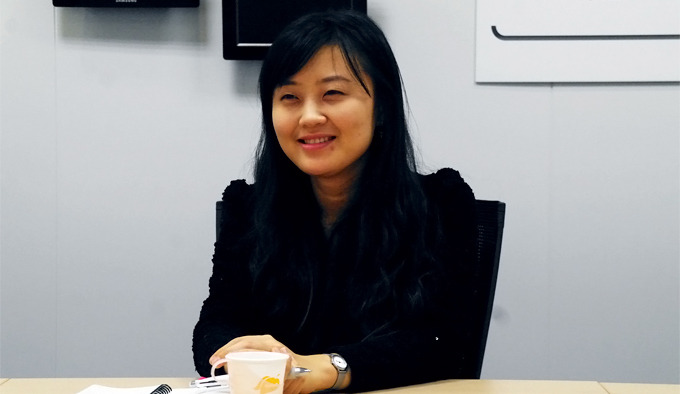 김연선 주임이 인터뷰하는 모습