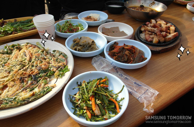 파전과 여러 음식들