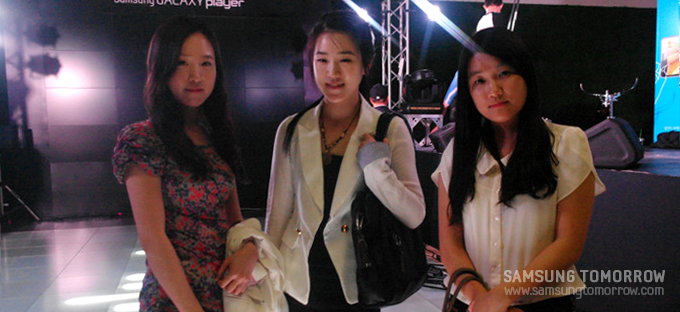 관람객 조은희님(좌), 이재인님(가운데)