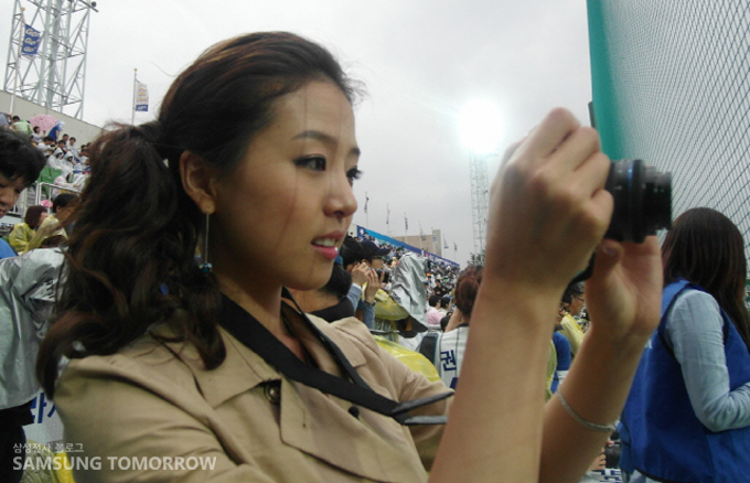 사진찍는 배지현 아나운서