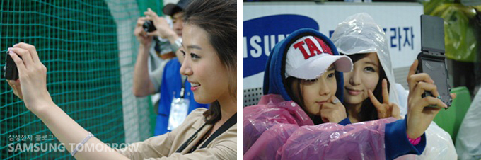 셀카찍는 배지현 아나운서와 레이싱 모델들