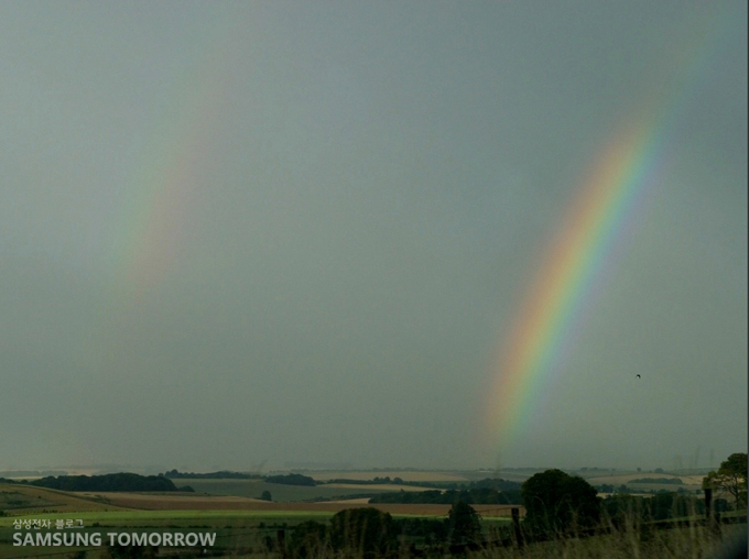 하늘에 뜬 무지개
