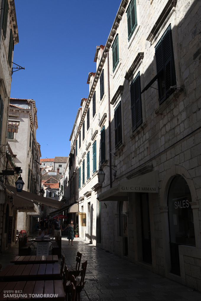 유럽의 구찌 건물