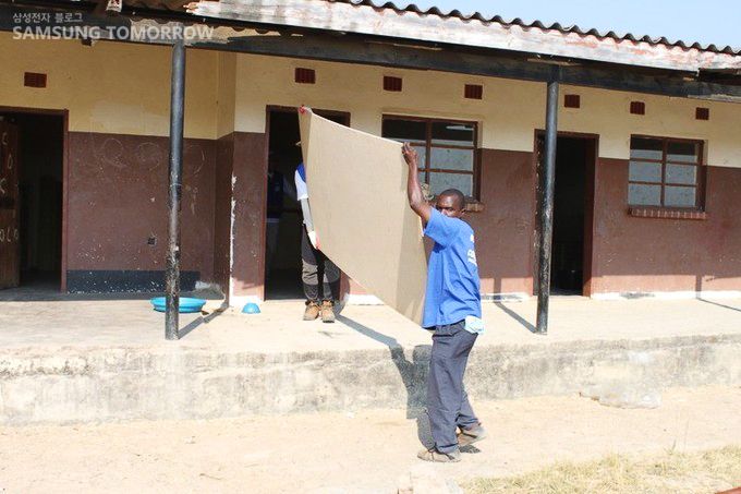 CDC의 외부 모습