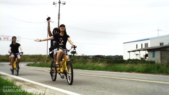 자전거타고 가는 드리머즈들