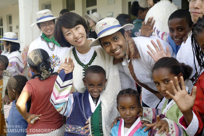 한복을 입은 에티오피아 아이들