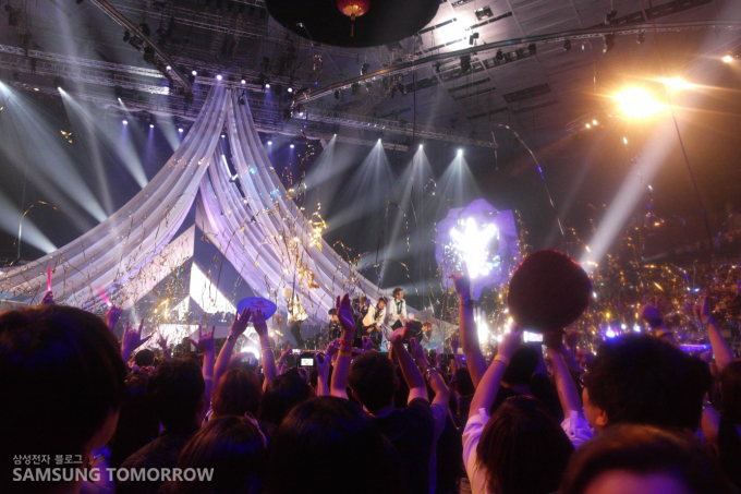 막을 내리는 MAMA공연