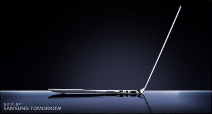 삼성 뉴시리즈9 측면