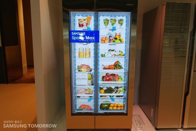 속이 비치는 냉장고