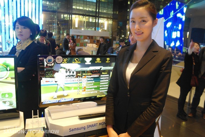 삼성 스마트 TV모니터 TB750와 모델