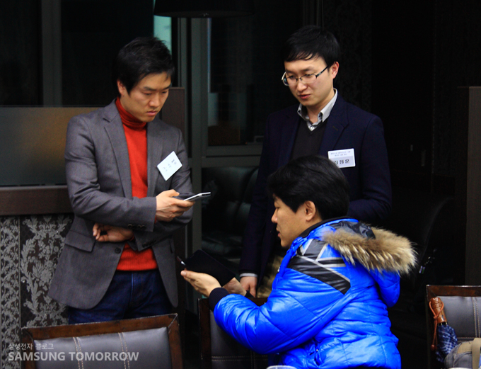 행사에 참여한 사람들