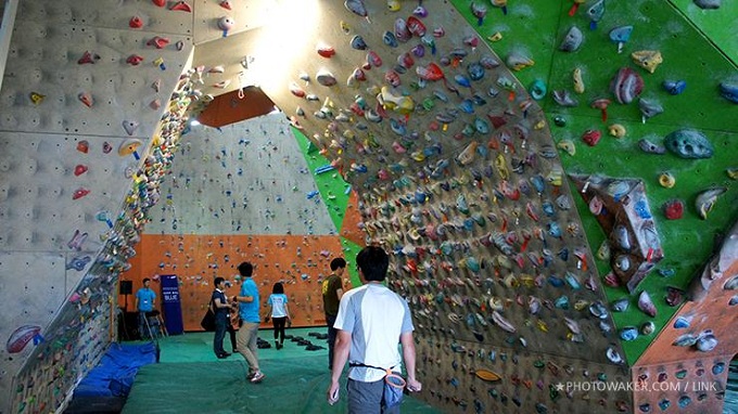 인공 암벽 등반장 다이노 월