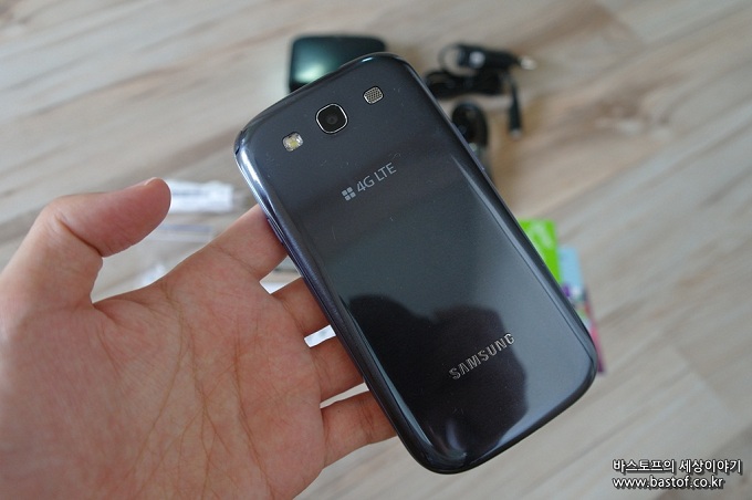 갤럭시SⅢ 후면