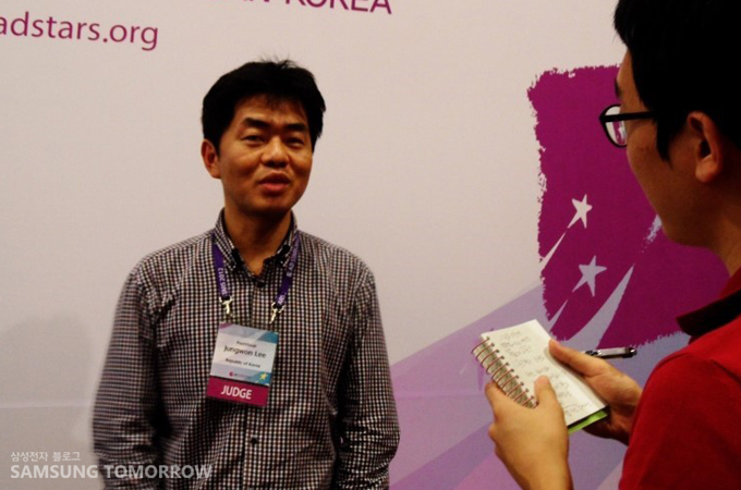 심사위원 Post Visual의 이정원 대표