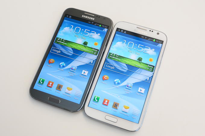 갤럭시노트Ⅱ 화이트 컬러, 그레이 컬러