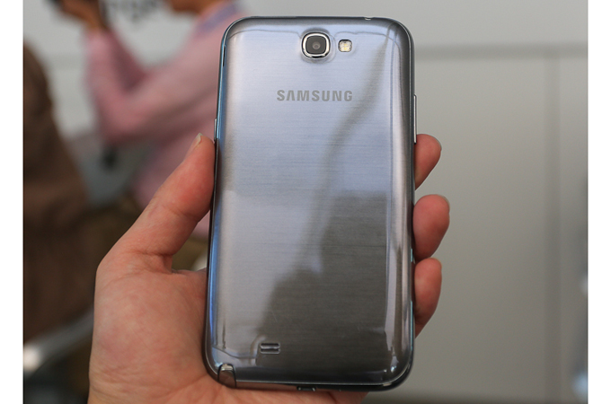 갤럭시 노트Ⅱ 후면