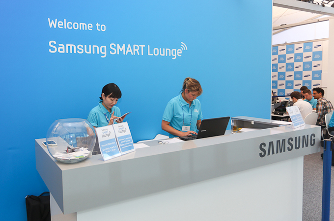 삼성 스마트 라운지 안내데스크