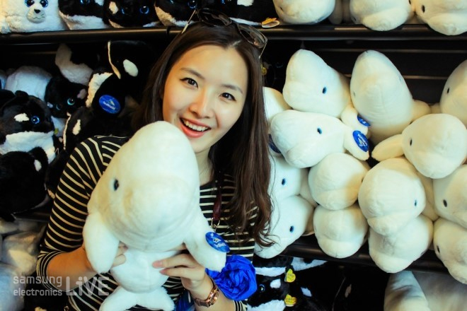 벨루가 인형과 이혜인