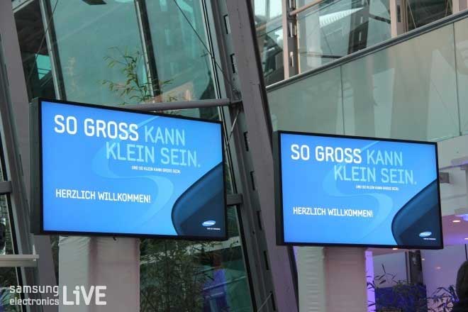 So gross kann klein sein" – "작은 것이 이렇게 클 수 있다