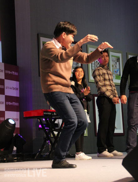 '3중 메탈댄스 콘테스트