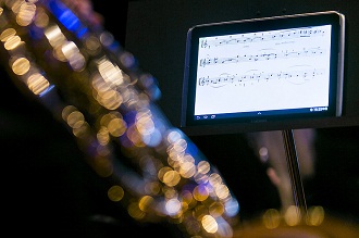 갤럭시 노트10.1으로 보는 악보