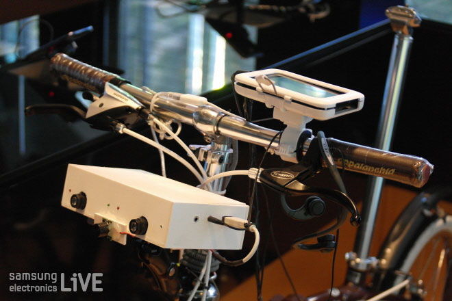 '시각 장애인용 공간인지 보조기기' 