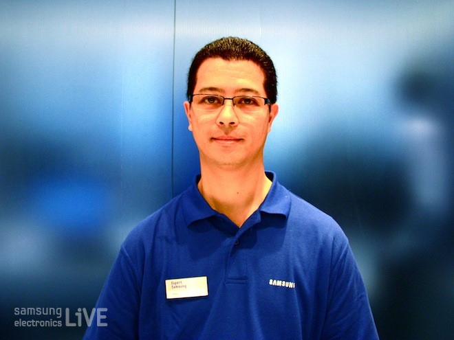 판매 매니저인 FABIEN