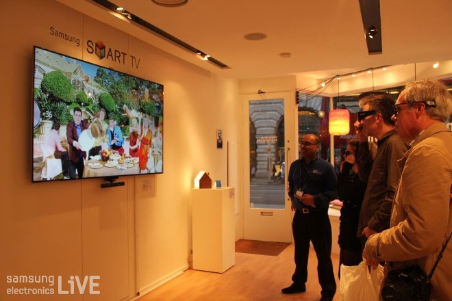 3d 안경을 쓴 사람들