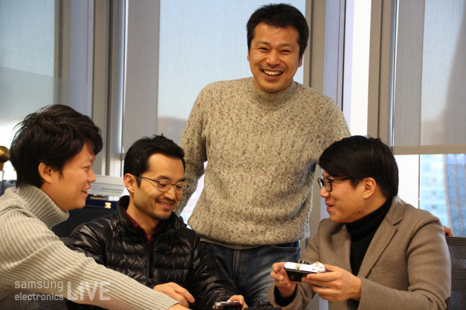 NX300 디자이너들