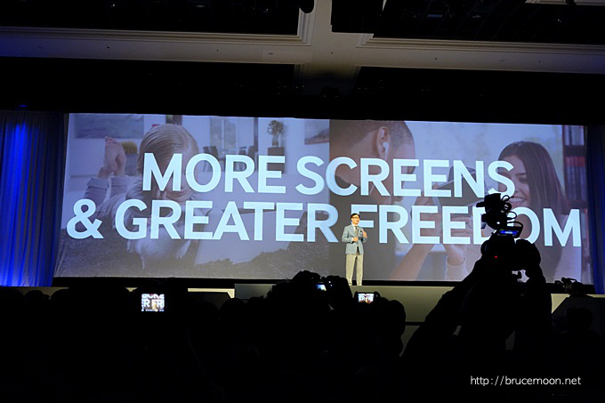 삼성전자의 프레스 컨퍼런스에서 기조연설을 맡은 윤부근 사장