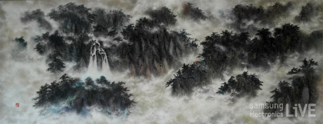 예종현 씨 집 거실 벽에 걸려 있는 돌가루 그림