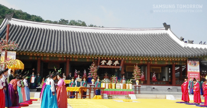 혜경궁홍씨 회갑연 재연행사