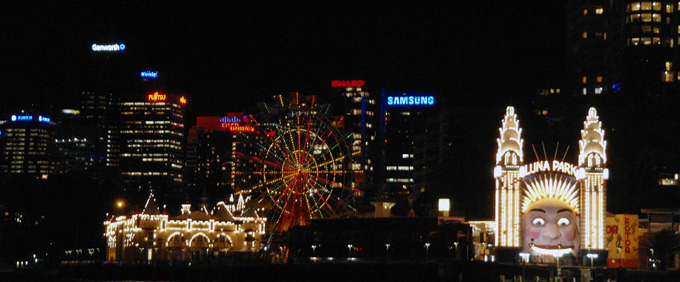 시드니 야경 스카이 라인에서 만난 삼성