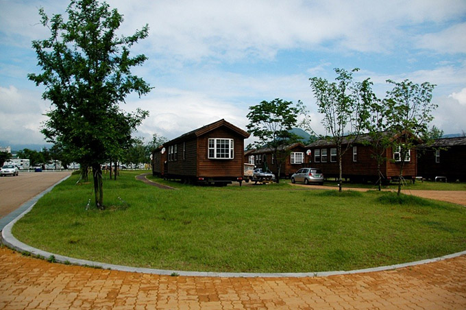 묵었던 모빌홈 전경