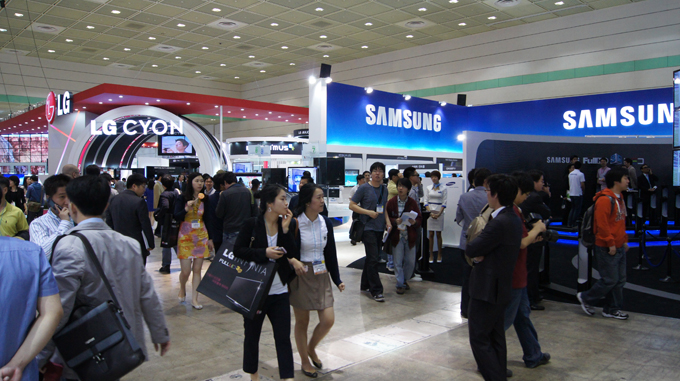 WIS의 삼성전자 부스 전경