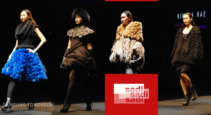 모피를 입은 모델들의 워킹